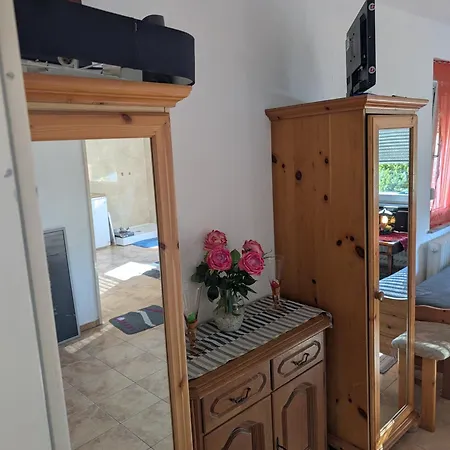 Splitting Guest house *